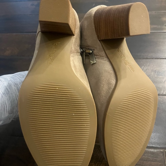 Ugg booties - Picture 5 of 5